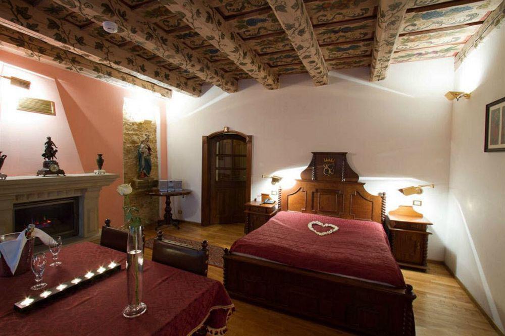 The King Charles Hotel Prague Room photo